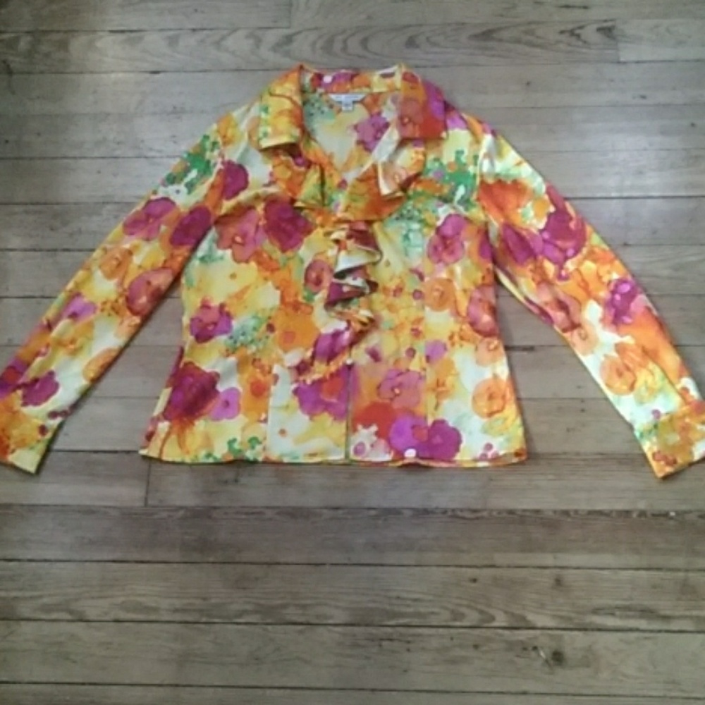 Pre-owned St John Silk Floral Print Ruffled Blouse
